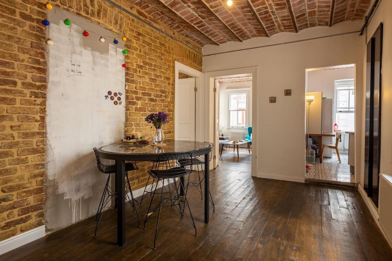 Renovated Apartment At The Heart Of Istanbul With Huge Terrace Екстер'єр фото