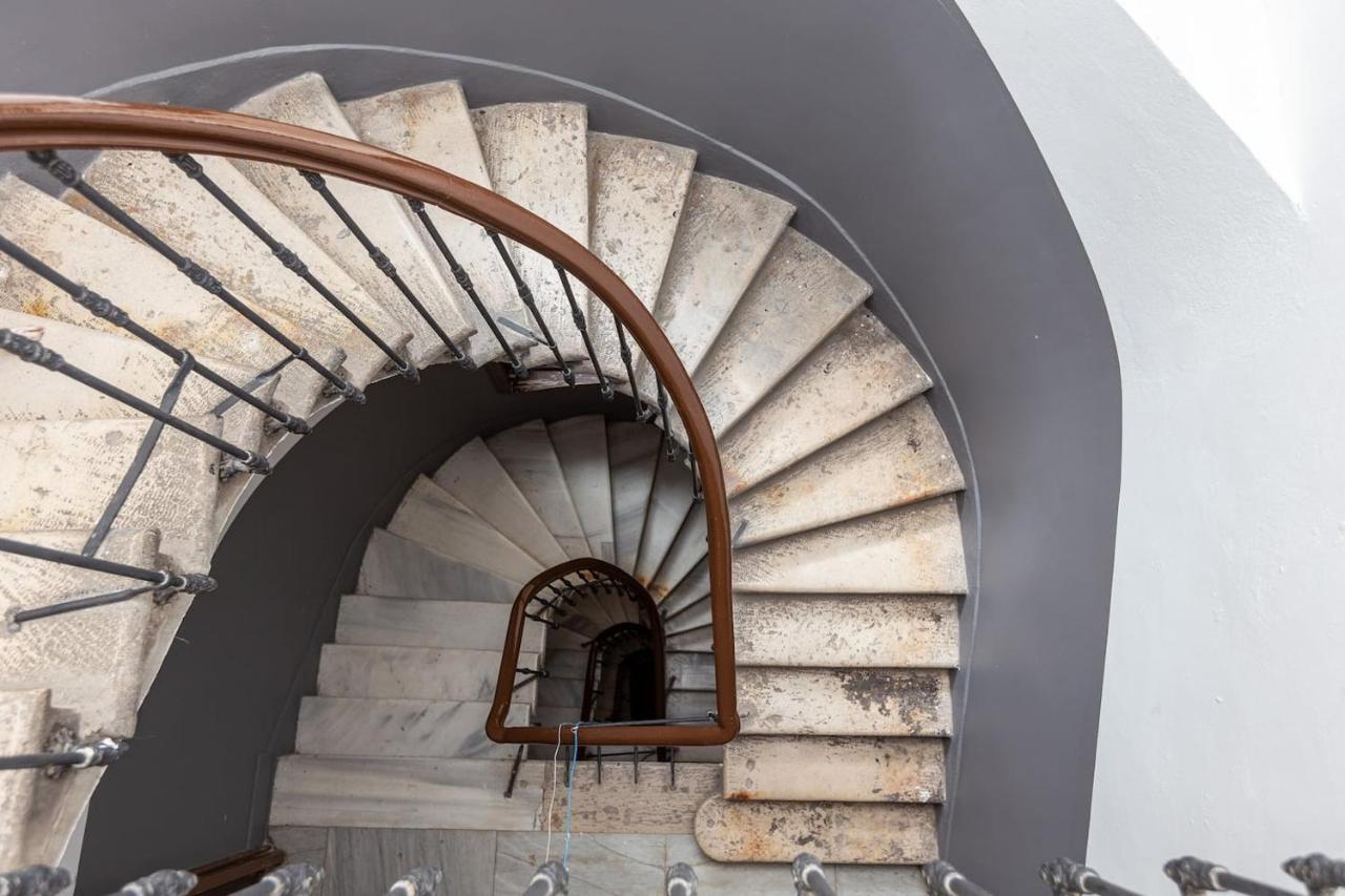 Renovated Apartment At The Heart Of Istanbul With Huge Terrace Екстер'єр фото