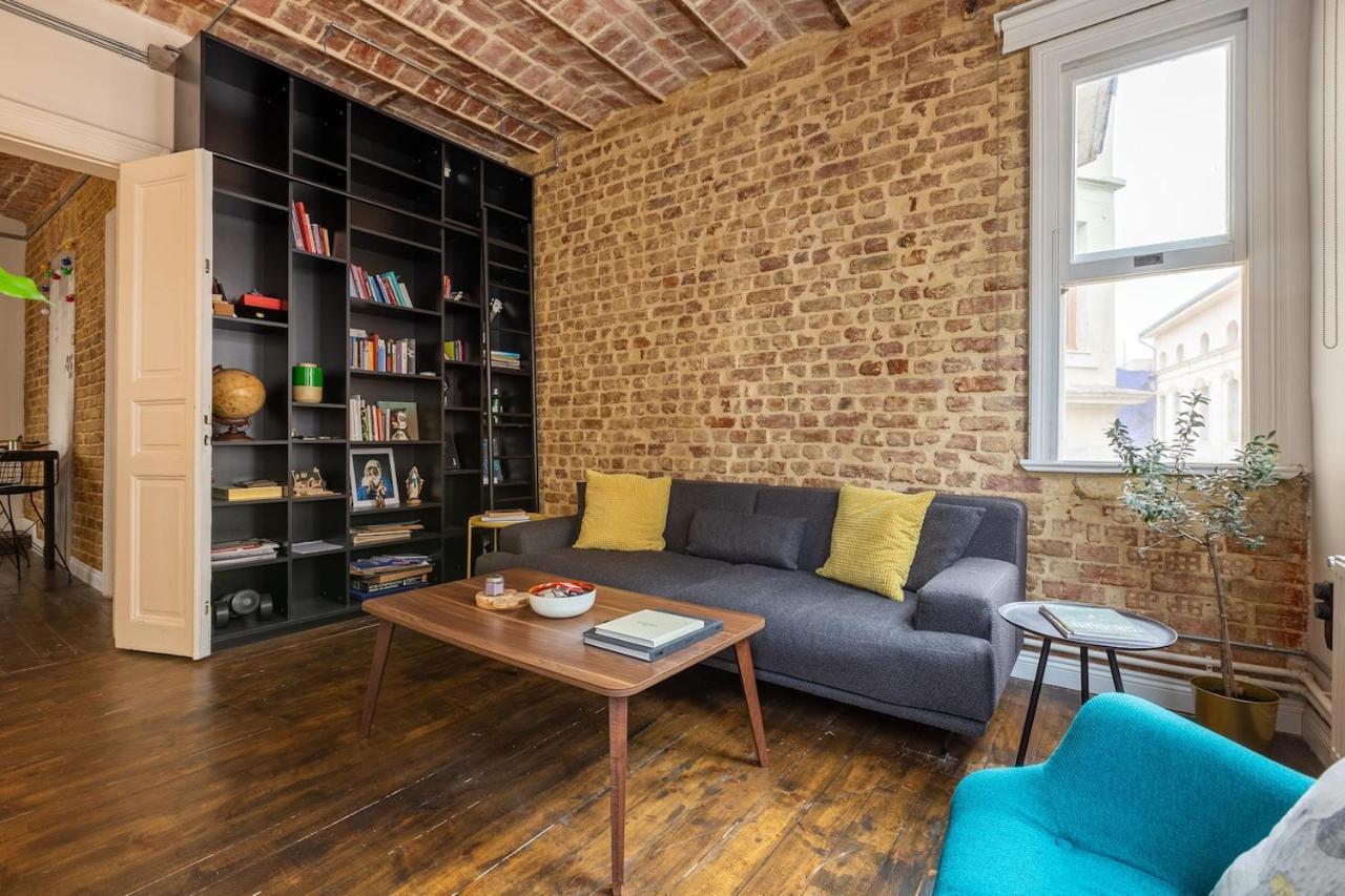 Renovated Apartment At The Heart Of Istanbul With Huge Terrace Екстер'єр фото
